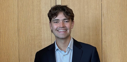 Elliot Cyriax 