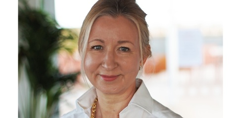 Lindsay Hooper