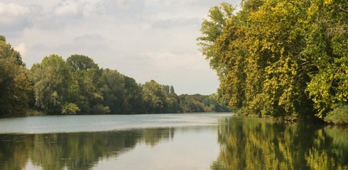 View low over waters of River Po in Turin, Italy