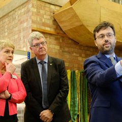 Dr Andy Wheeler demonstrating the AIA’s model to HRH The Prince of Wales, Clare Shine (CEO, CISL) and David Cardwell 