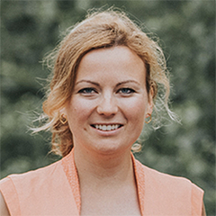Dr Nancy Bocken