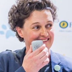 Yvette  Nowell