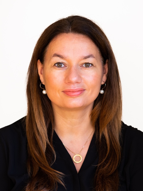  Anna  Lungley