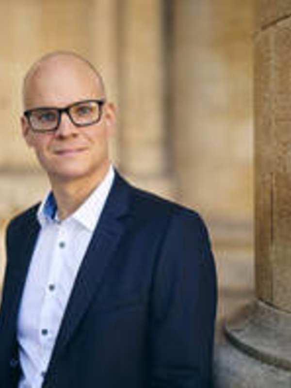 Professor Jan Rosenow