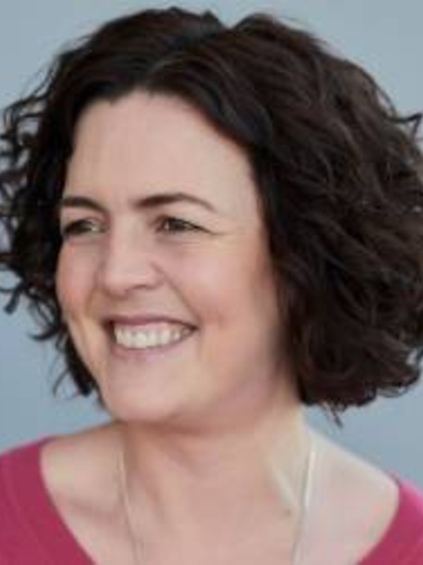  Beth Knight