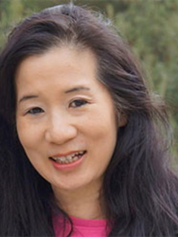 Caroline  Seow