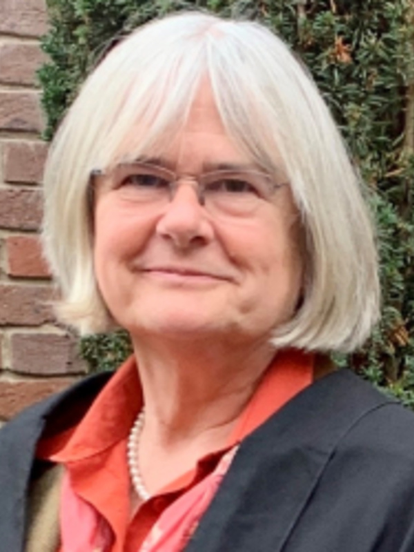 Dr Judith Plummer-Braeckman