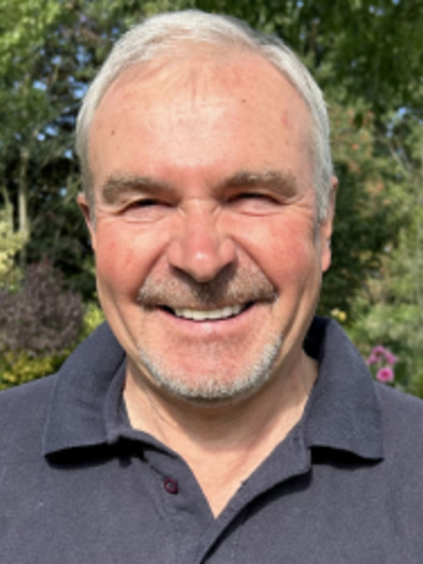 Dr Rick  Manlove