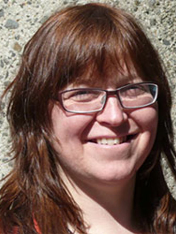 Dr Elanor Warwick