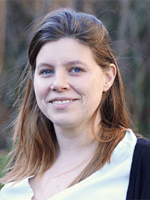  Georgina  Harding 