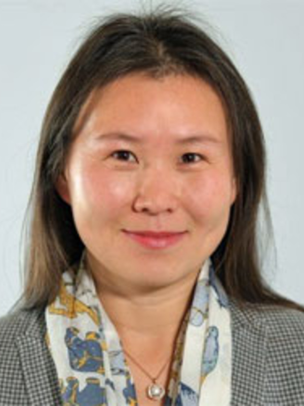  Jie  Zhou 