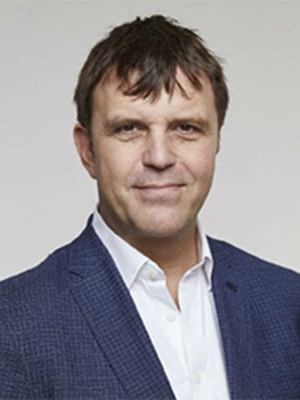  Nigel Topping