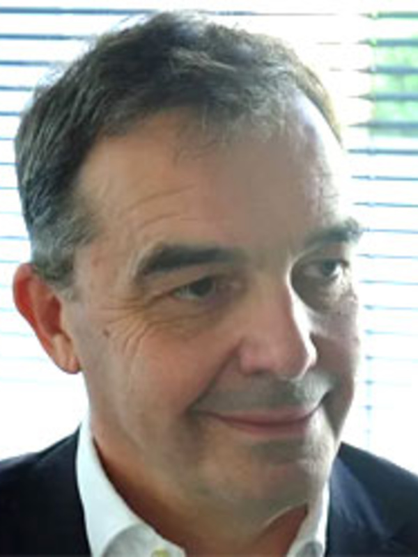 Dr Paul Pritchard
