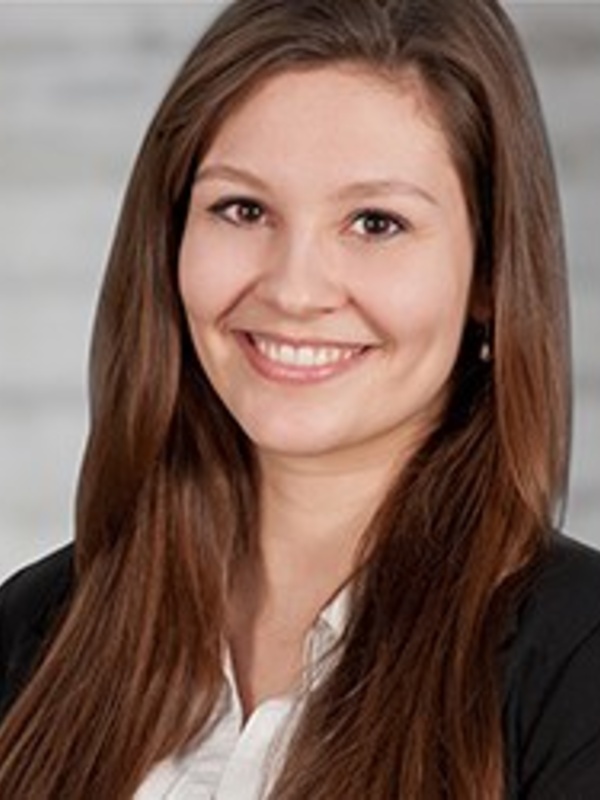  Angela  Honegger 
