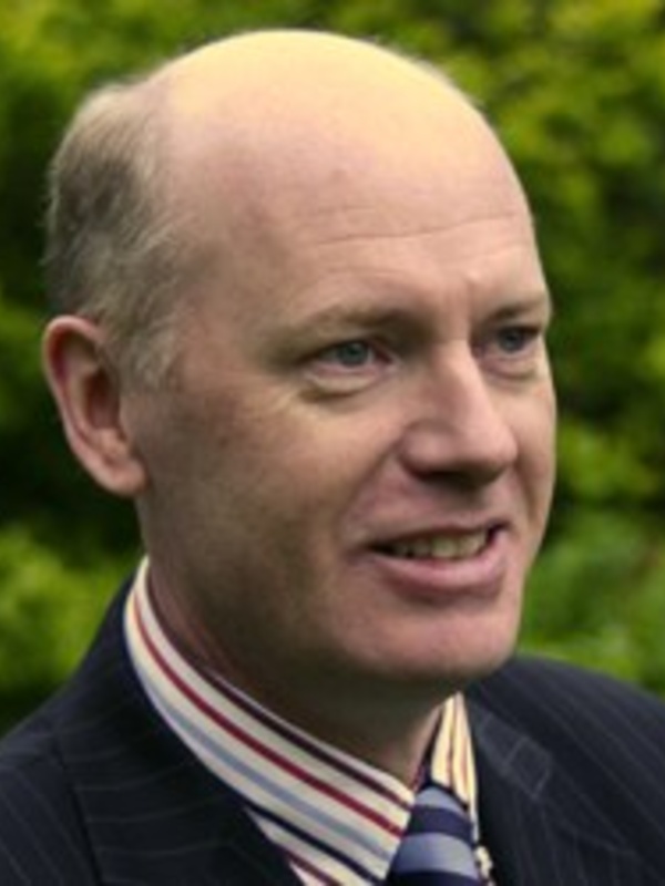  Ian Ellison
