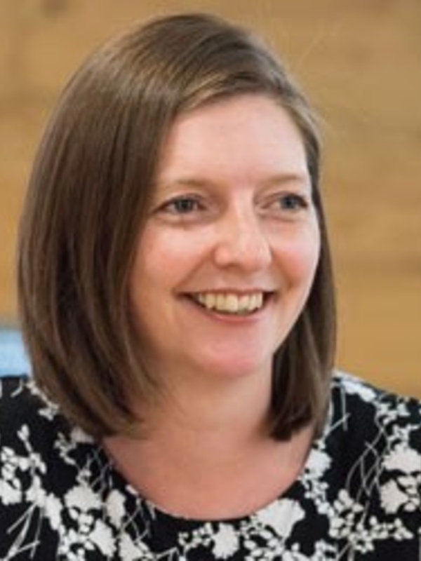  Joanne  Sainsbury 