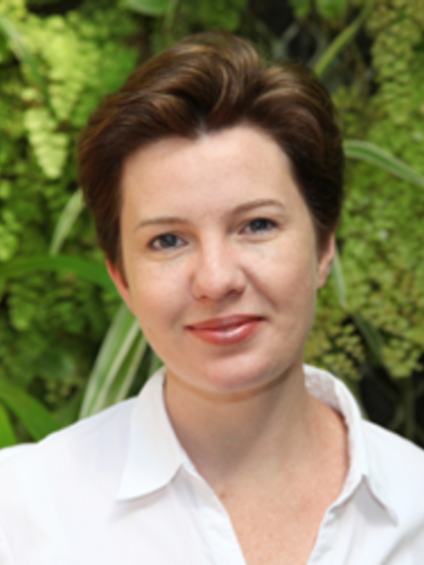  Karen Hussey