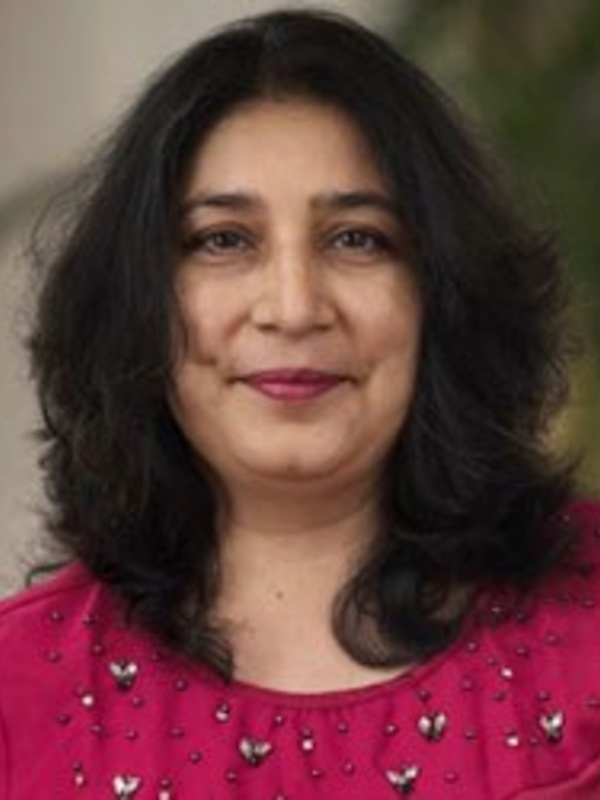  Namrata  Rana