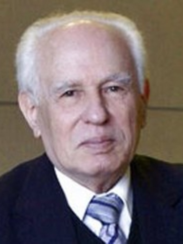 Professor  José  Goldemberg