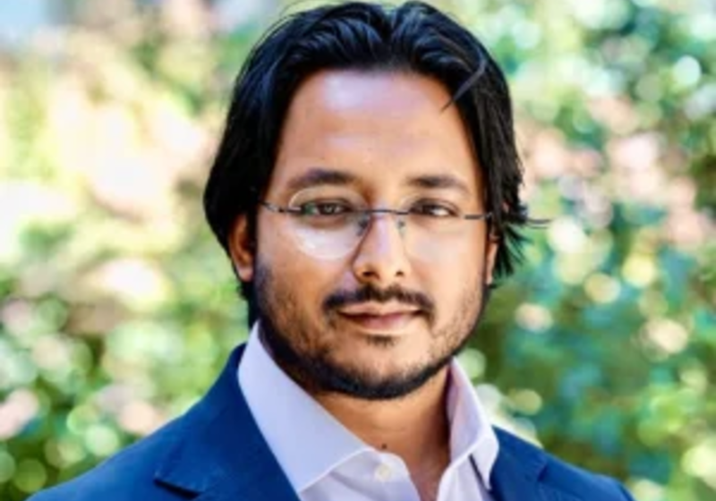 Portrait of Dr Ramit Debnath