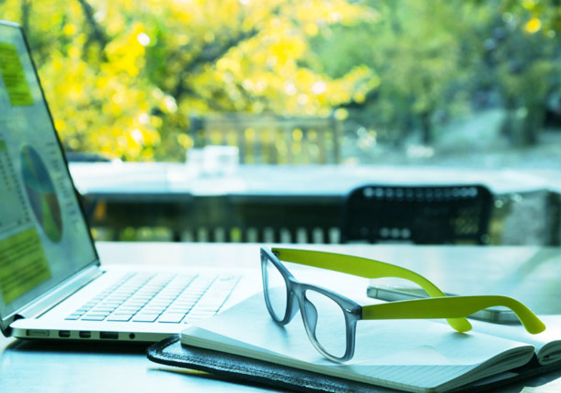 Bespoke online learning