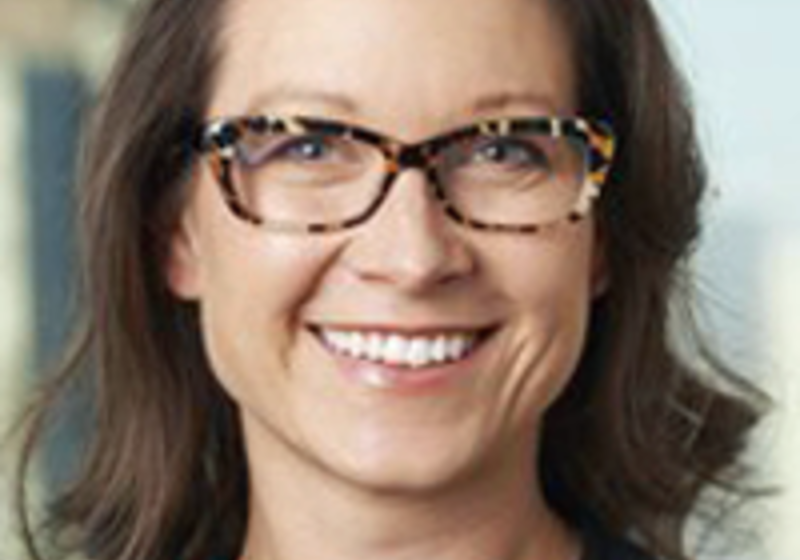  Sarah   Barker